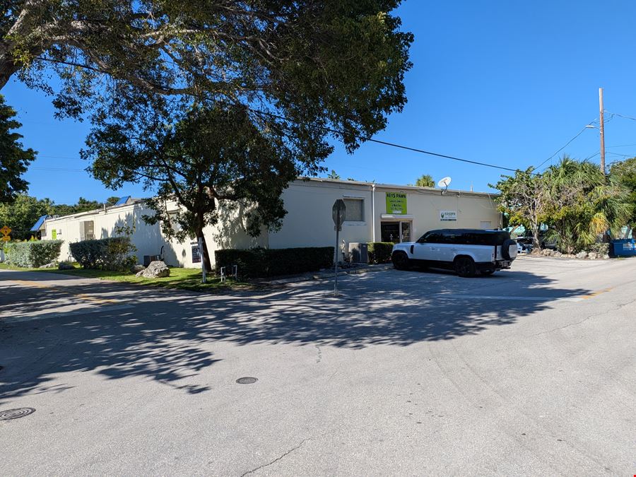 82681 Overseas Hwy, Islamorada, FL 33036