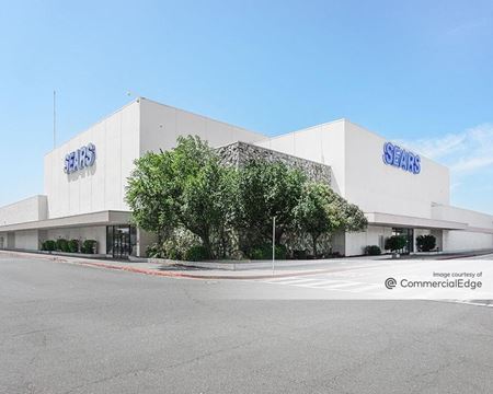Retail space for Rent at Southland Mall in Hayward