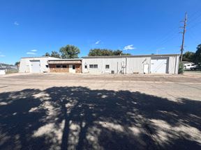 803 Adobe Trail SE