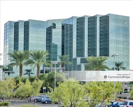 Office space for Rent at Esplanade II in Phoenix