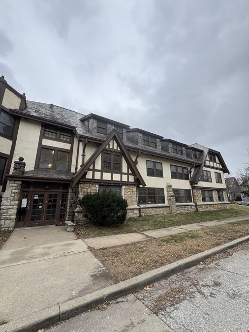 3800 Troost Avenue