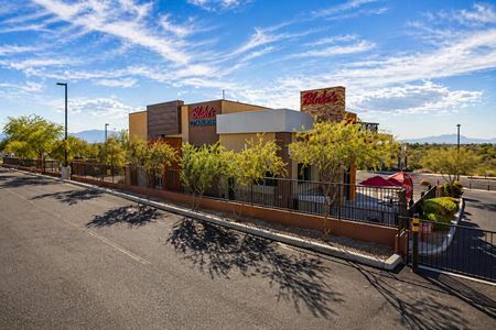 Retail space for Rent at Blake's Lotaburger Sublease in Tucson