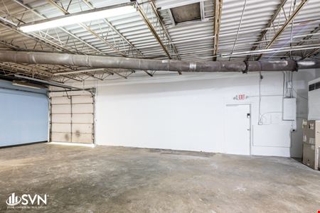 5320 SF Warehouse For Lease