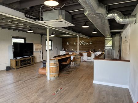 4,960 Square Foot Industrial/Flex Building