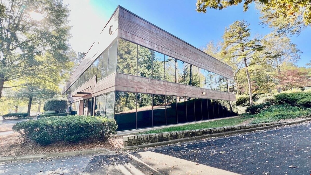 8800 Roswell Rd