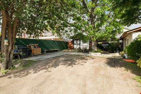 ±1,849 SF Value-Add Commercial Site | East of 10th Street Corridor