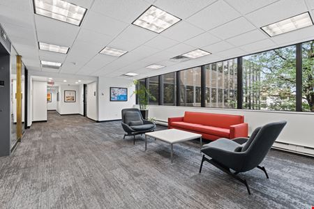 1400 East Touhy Des Plaines