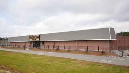 Retail space for Sale at Turnkey Restaurant/Bar for Sale in Little Rock in Little Rock