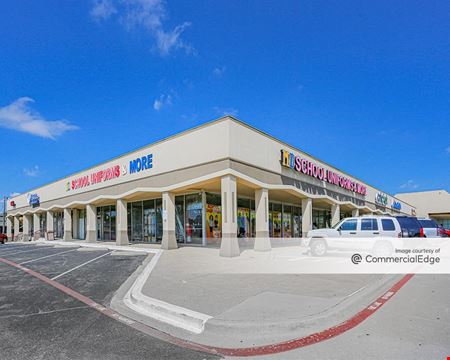 Retail space for Rent at Webb Royal Plaza in Dallas