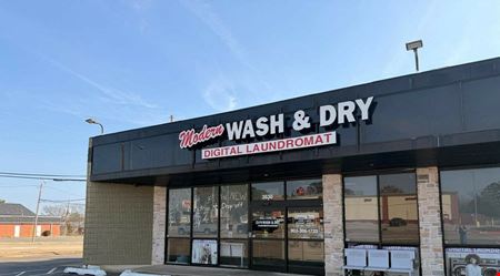 Retail space for Sale at Laundromat Business For Sale in Texarkana
