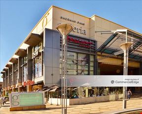 Sherman Oaks Galleria - Courtyard, Garden & Atrium Office Buildings & Shopping Mall