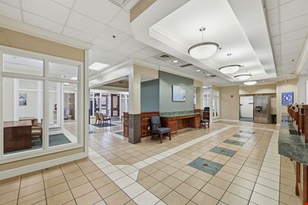 1600 Highland Colony Pkwy