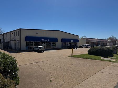 Retail space for Sale at Heath Plaza in Bossier City