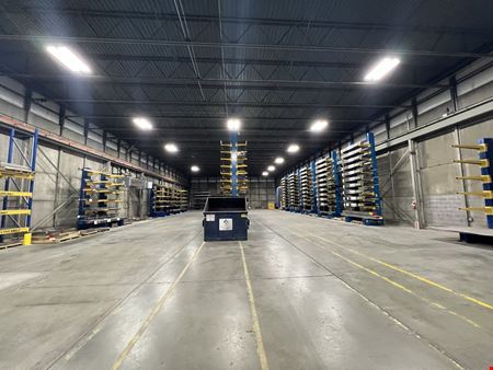 WAREHOUSE WITH CRANES