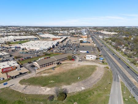 VacantLand space for Sale at N Franklin Ave in Waco