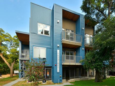 Commercial space at Rio Flats in Austin