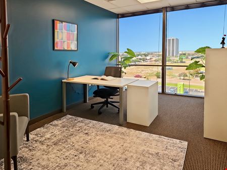 Regus - Dallas - Mockingbird Towers