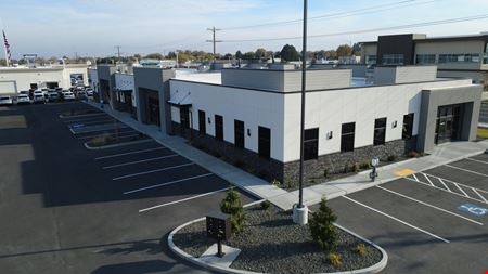 Clearwater Ave Retail Plaza