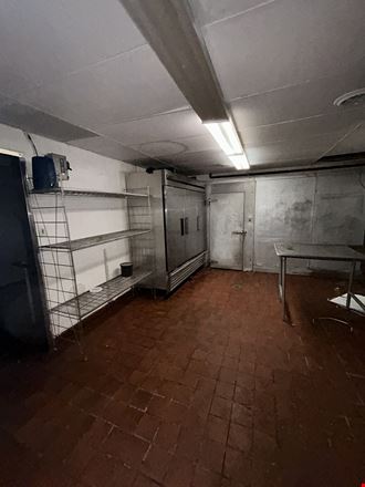 Freestanding Former Restaurant