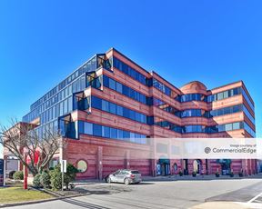 Paragon Towers - 233 Needham Street