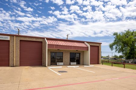 Industrial space for Rent at NW Business Park in Arlington