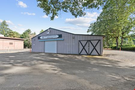Rare Owner/User Opportunity in Country Neighborhood