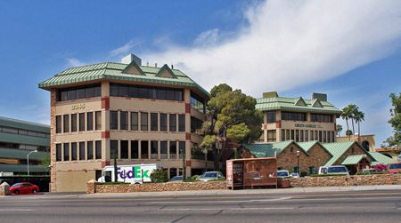 Office space for Rent at Green Gables Professional Plaza in Phoenix