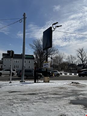 2458 Delaware Ave - 2,814+/- SF Retail Space