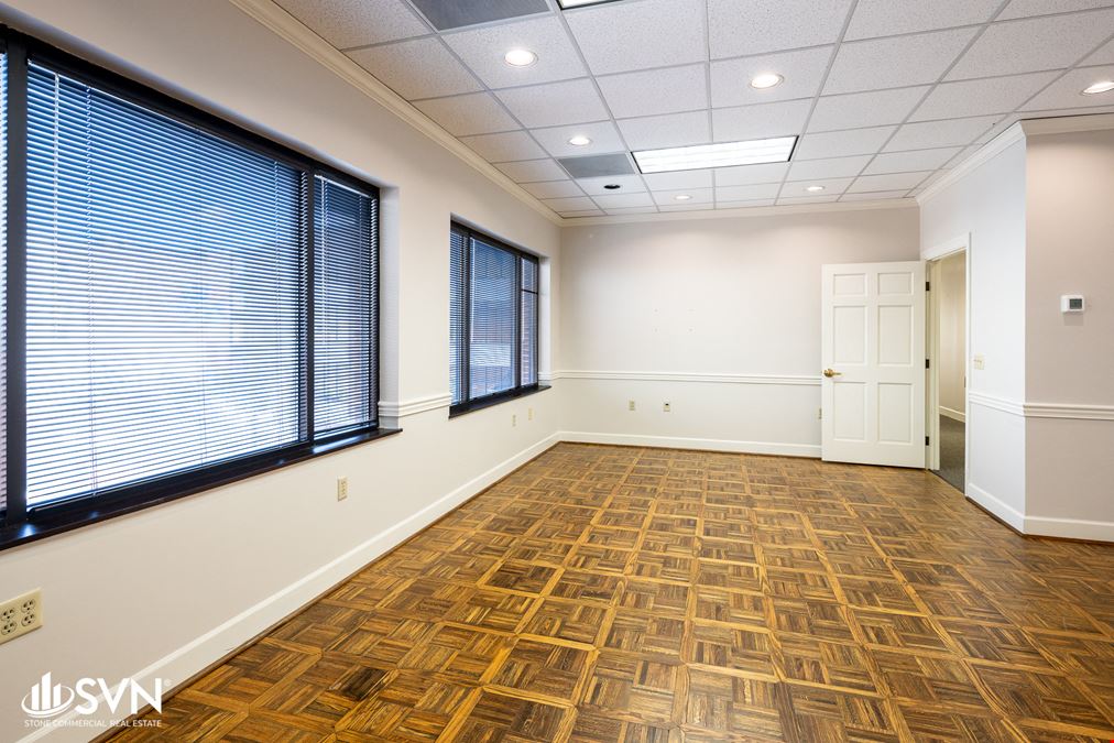 The Lion Building | Downtown Lexington Office