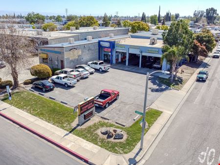Commercial space at ±4,700 SF Retail Automotive Building in Visalia, CA in Visalia