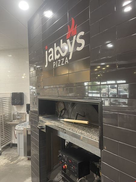 Jabby’s Pizza – Thriving Turn-key Pizzeria for Sale