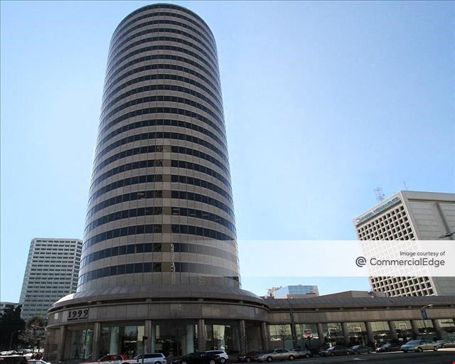 Lake Merritt Plaza