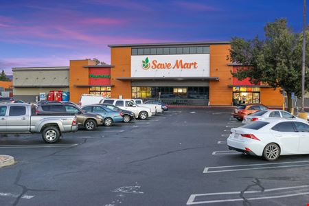 Retail space for Rent at Whitmore Plaza in Ceres