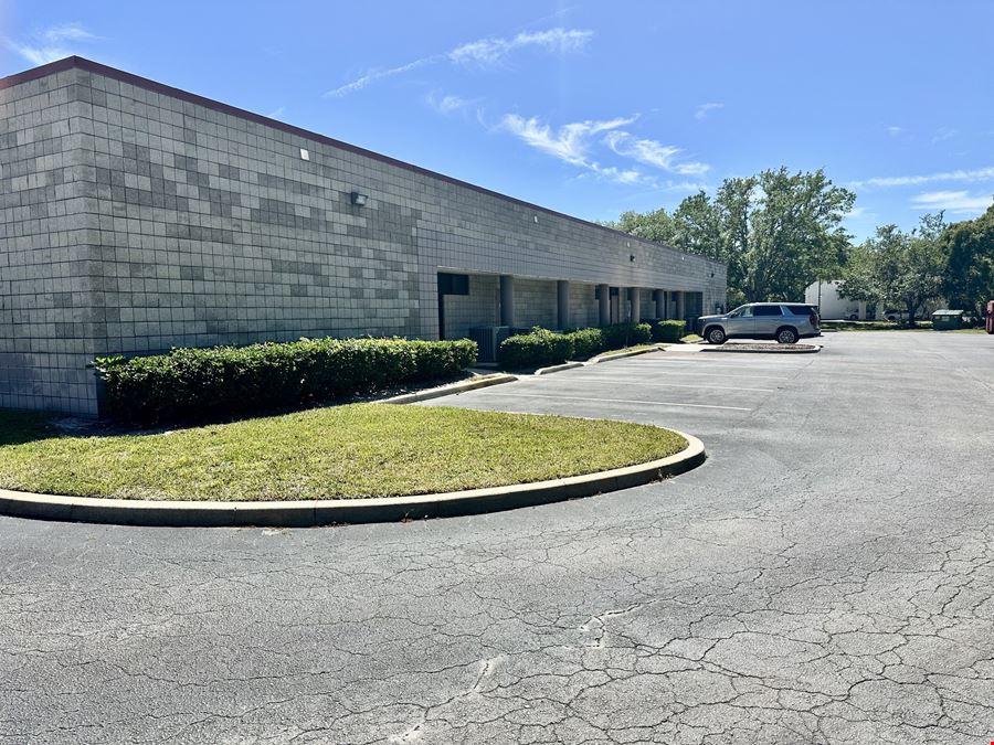 Retail Redevelopment Opportunity - 10,000sf Bldg
