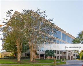2325 Lakeview Pkwy - GA 400 Center