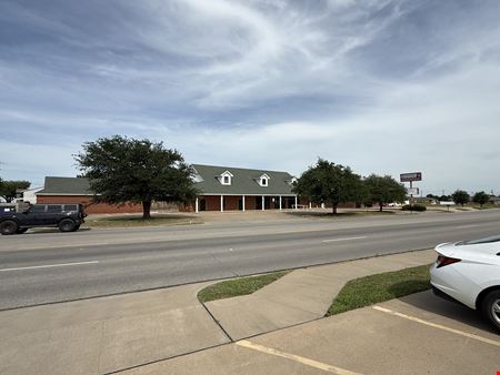 604 N Nolan River Rd | Daycare