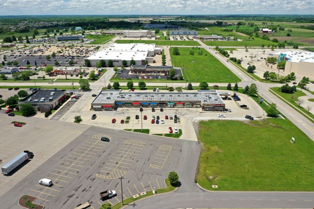 Shoppes West