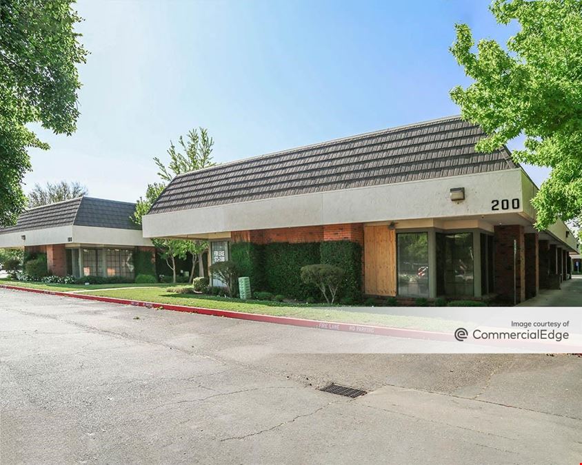 9261 Folsom Blvd