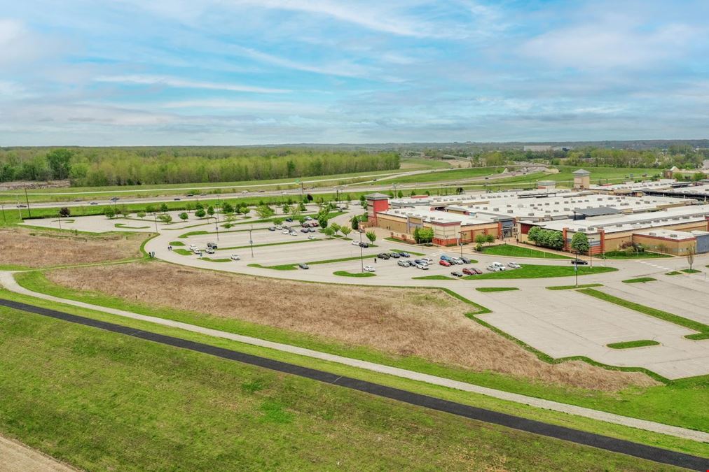 St. Louis Premium Outlets Sale + Development Opportunity