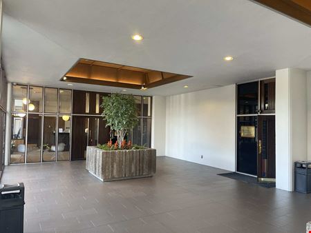 Retail Condo in the Regency on Central