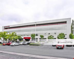 Westchester Corporate Plaza