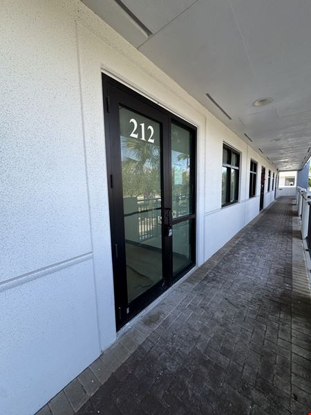 Private Offices with On-Site Podcast Studio - Connect Corporate Center