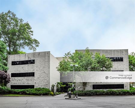 Office space for Rent at Parkside Plaza in Rahway