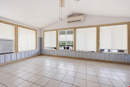 Fishbonz Sandwich Shop and Apartment Rental