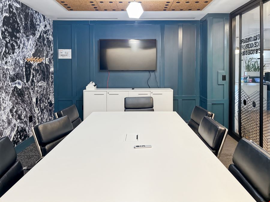 Spaces - Chicago - 332 S Michigan Avenue
