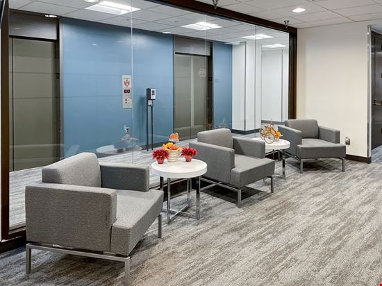 Regus - Pittsburgh - Foster Plaza