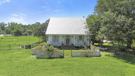 5474 Bayou Paul Rd