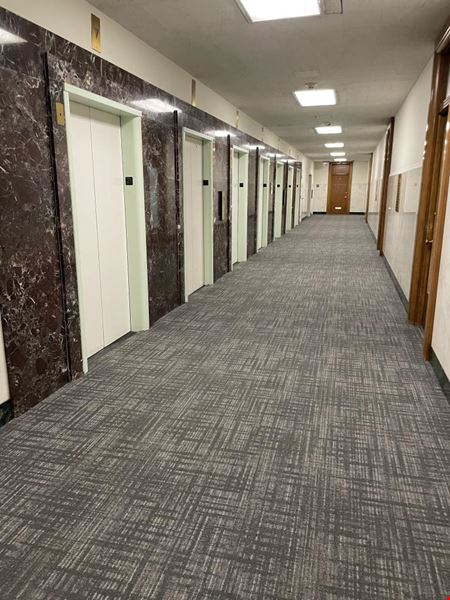 111 N Wabash Ave - Garland Building - Office