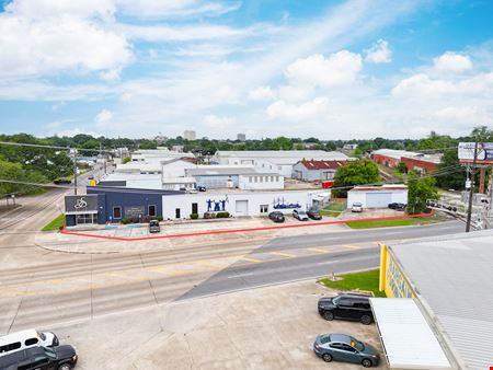 Office space for Sale at Professional Office w/ Warehouse on Corner Lot in Lafayette