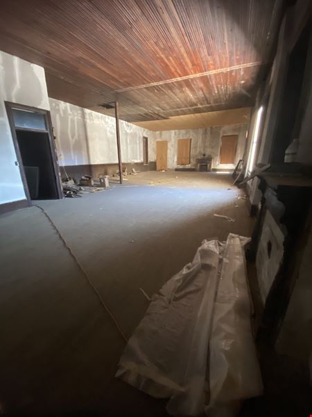 Retail space for Rent at 116 Courthouse Square - Upstairs in Edgefield